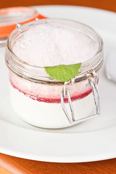 Vanille en rasberry mousse — Stockfoto