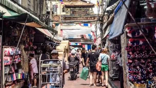 Клієнти купують товари в Китаї міста Бангкок, Таїланд. — стокове відео