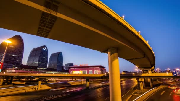 Drukke tweede ring wegverkeer in Peking — Stockvideo