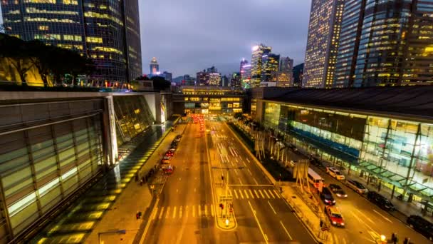 Trafiken i centrum av Hong Kong — Stockvideo