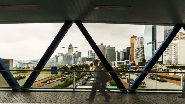 Provoz a chodci v Hongkongu — Stock video