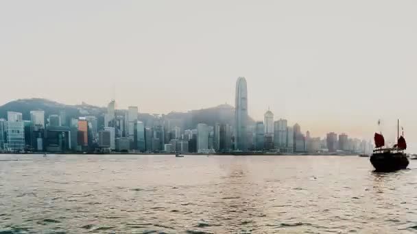 Гавань Виктория в Гонконге — стоковое видео