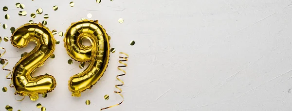 Золотой Шарик Фольги Номер Двадцать Девять Открытка День Рождения Юбилей — стоковое фото