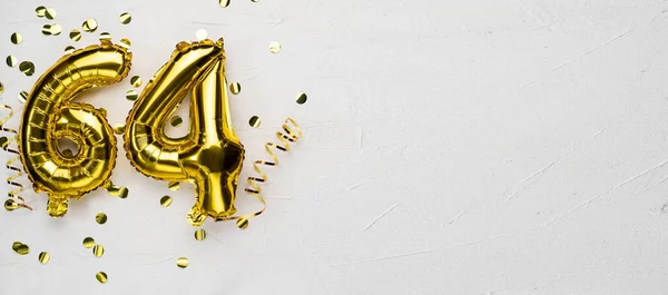 Balão Folha Dourada Número Sessenta Quatro Cartão Aniversário Aniversário Com — Fotografia de Stock