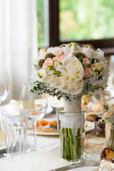 Ramo de boda de pastel —  Fotos de Stock