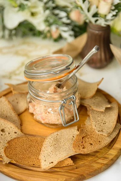 Rusk'ı ve yaymak — Stok fotoğraf