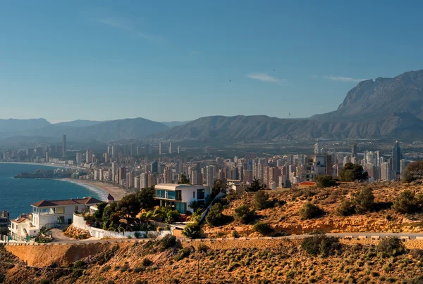 Il paesaggio urbano di Benidorm. Spagna — Foto Stock