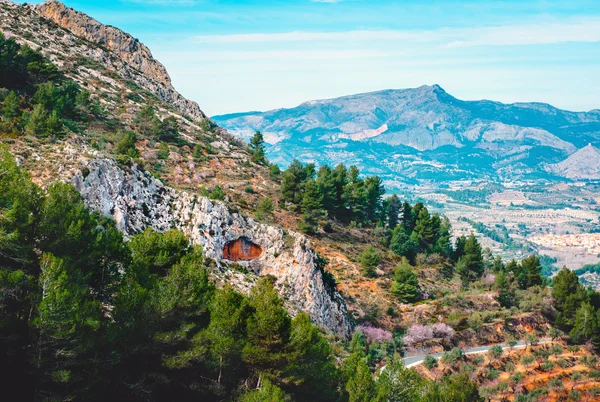 Montañas rocosas escénicas. España — Foto de Stock