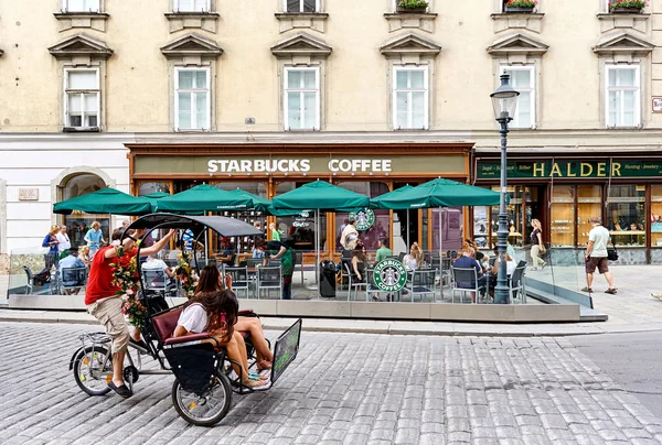 Starbucks à Vienne — Photo