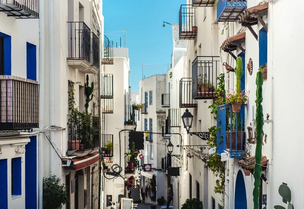 Peñíscola calle estrecha —  Fotos de Stock