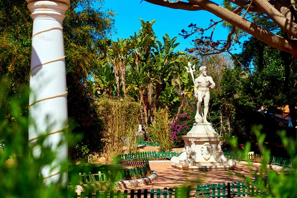 Neptune statue in the Marina d'Or garden. Spain — Stock Photo, Image