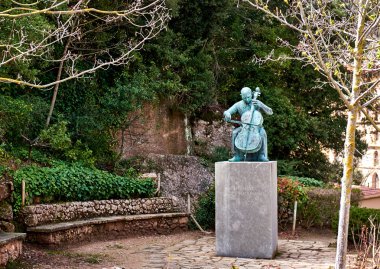 Statue of Pablo Casals clipart