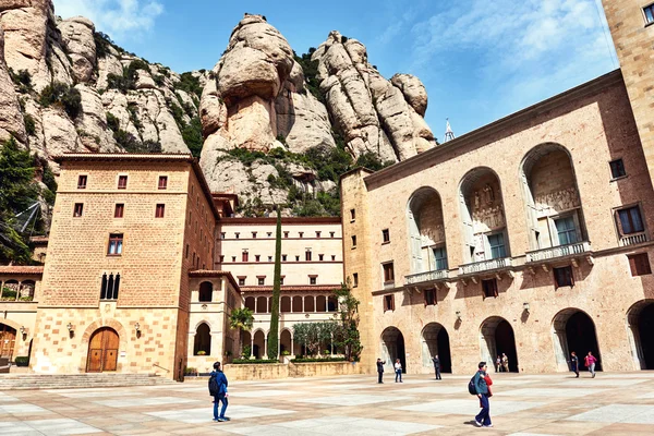 Plaza principal de Santa Maria de Montserrat. España —  Fotos de Stock
