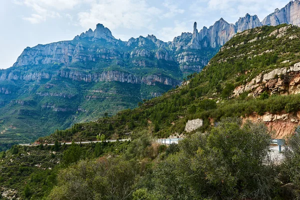 Muhteşem Montserrat dağlar. Catalonia, İspanya — Stok fotoğraf