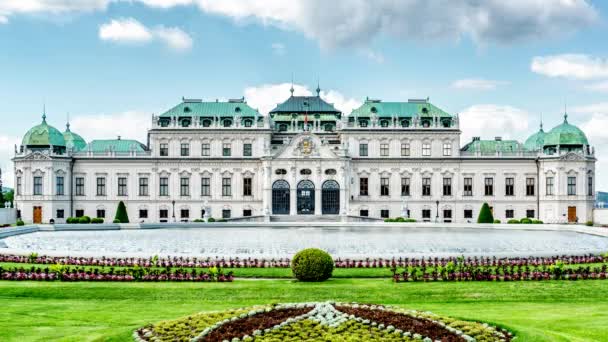 Widok Dnia Upper Belvedere Wiedeń Austria Poruszające Się Chmury Błękitnym — Wideo stockowe
