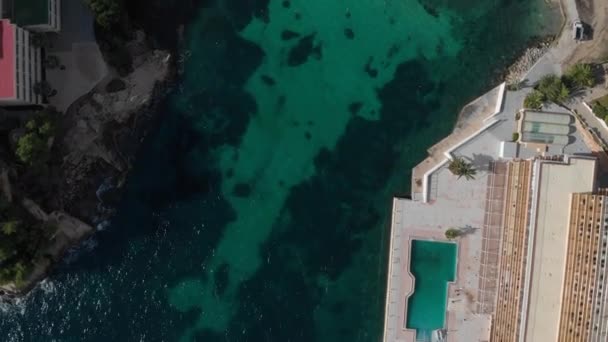 Drone Synvinkel Mallorca Cala Vinyes Natur Med Lyxhotell Och Vacker — Stockvideo