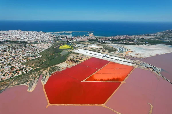 Drone Synvinkel Torrevieja Kust Medelhavet Och Las Salinas Landskap Solig — Stockfoto