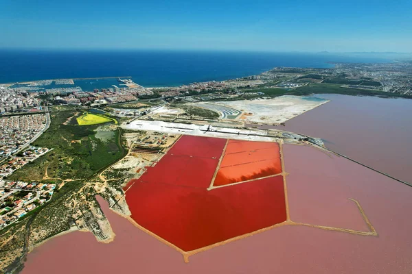 Drone Synvinkel Torrevieja Kust Medelhavet Och Las Salinas Landskap Solig — Stockfoto