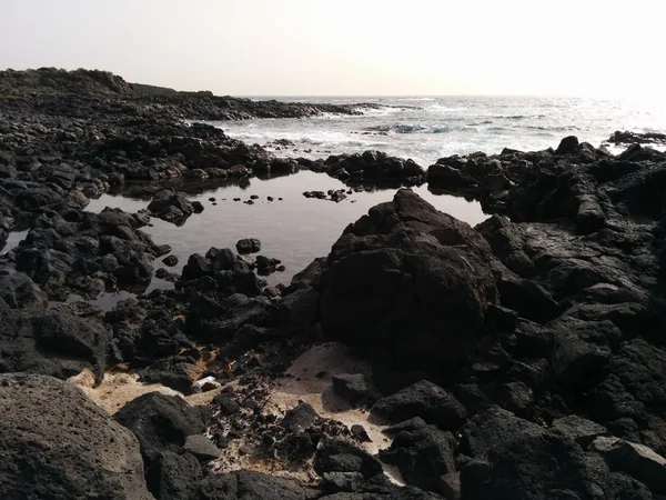 Meer und Stein.Teneriffa, Kanarische Inseln — Stockfoto