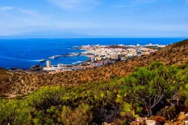 Los Cristianos ve La Gomera