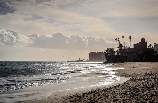 Zonsondergang in Benalmadena strand. Malaga, Spanje — Stockfoto