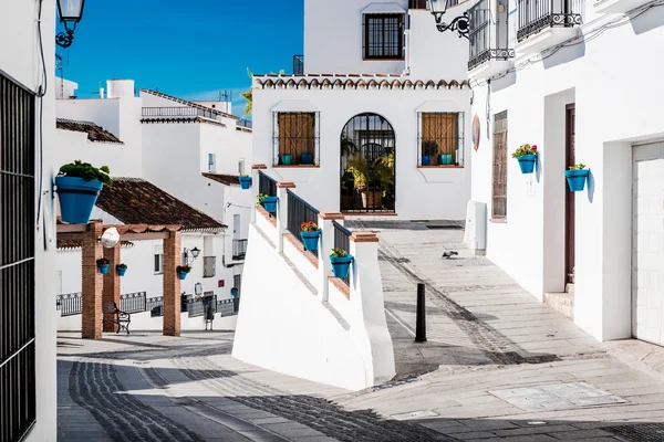 Rua pitoresca de mijas — Fotografia de Stock