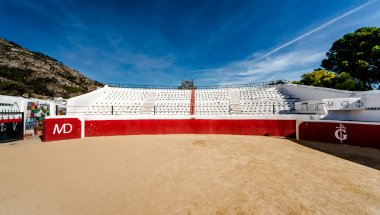 Bullring Mijas beyaz köy içinde
