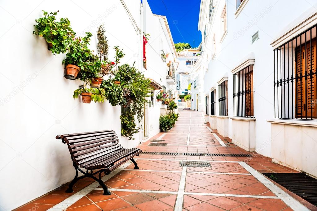 Picturesque narrow street of Rancho Domingo