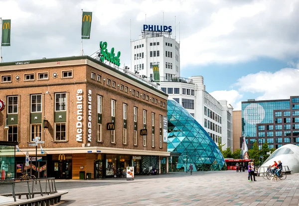 아인트호벤 주요 상업 광장 — 스톡 사진