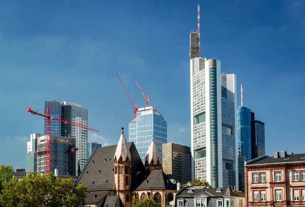 Frankfurts skyline, Tyskland — Stockfoto