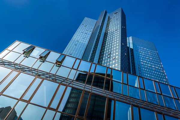 Rascacielos modernos de Frankfurt am Main, Alemania — Foto de Stock