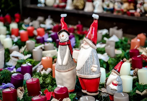 Decorações de Natal em um Mercado de Natal na Alemanha — Fotografia de Stock