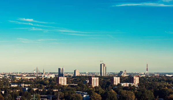 De skyline van Riga. Letland — Stockfoto
