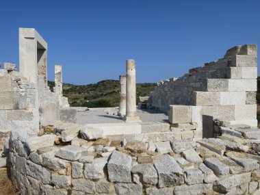Naxos tapınakta Demetra