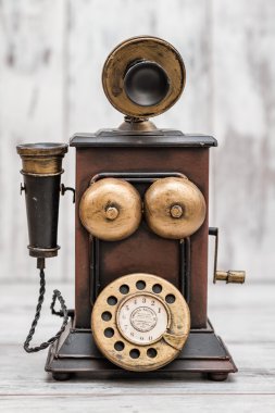 Ev dekorasyon olarak Retro telefon 