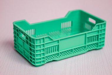 Renkli plastik meyve ve sebze kutusu