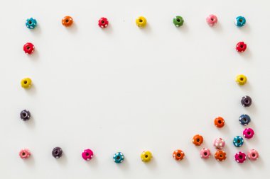 çok renkli boncuklar