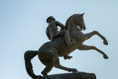 Samsun Atatürk'ün açılış adanmış onur heykeli