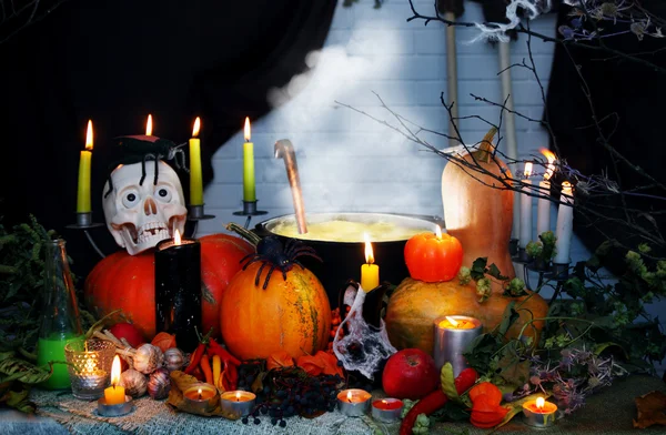 Halloween nature morte avec potion — Photo
