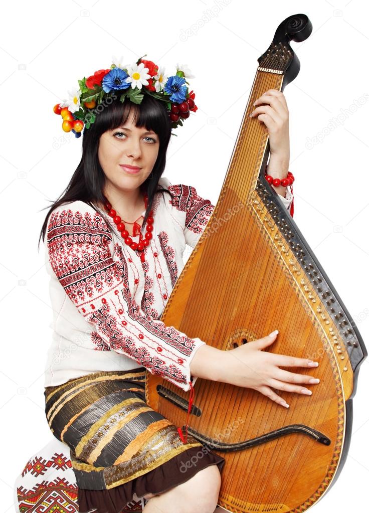  Ukrainian woman playing the bandura