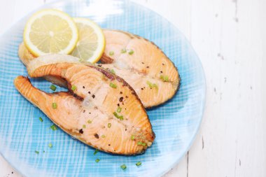 Limonlu kırmızı balık