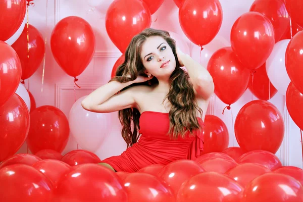 Femme en ballons — Photo