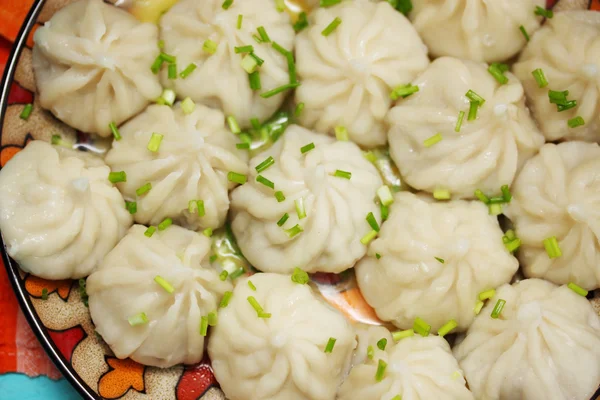 Chinkali mit Zwiebeln — Stockfoto