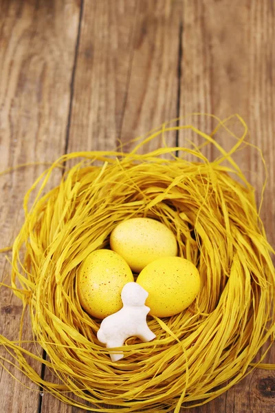 Nest with chocolate sheep,top view — Stock Photo, Image