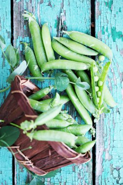 Yeşil bezelye dağınık 