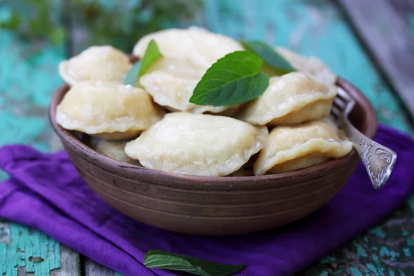 Bolinhos com queijo cottage, prato ucraniano — Fotografia de Stock