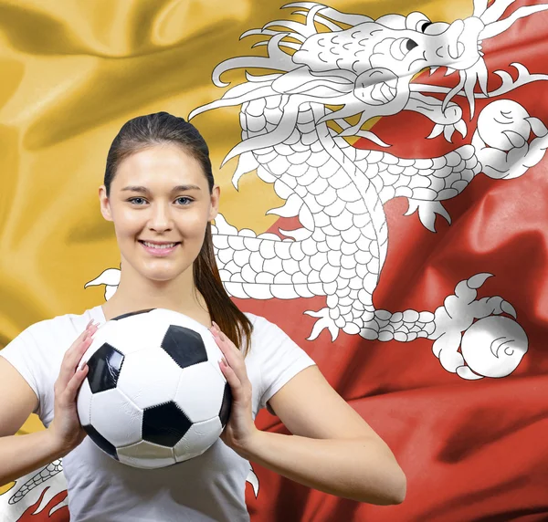 ブータンの誇りに思って女性フットボールのファン — ストック写真