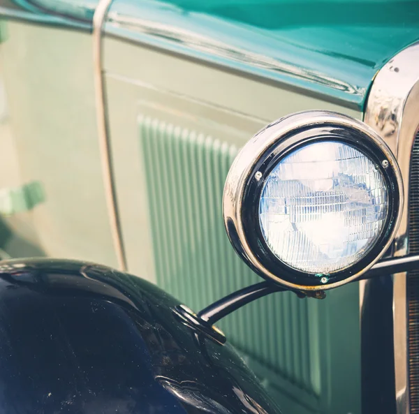 Bizi klasik otomobil