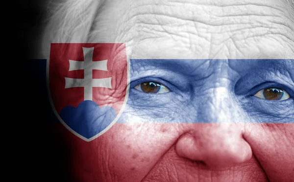 Porträtt Äldre Dam Med Målade Nationella Flagga Slovakien — Stockfoto
