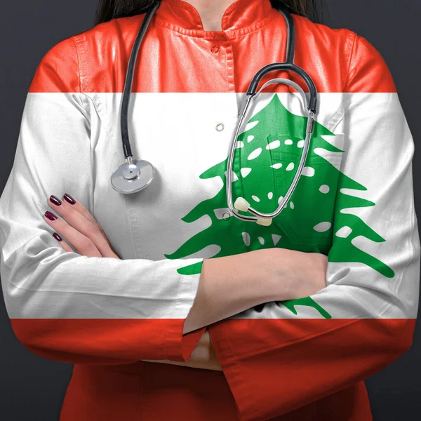 Libanon Nemzeti Lobogója Alatt Közlekedő Egészségügyi Rendszert Képviselő Orvos — Stock Fotó